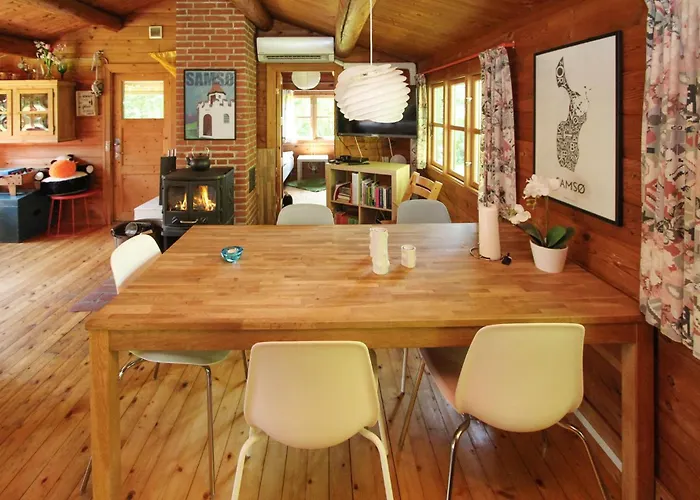 3 Bedroom Beautiful In * Samsø